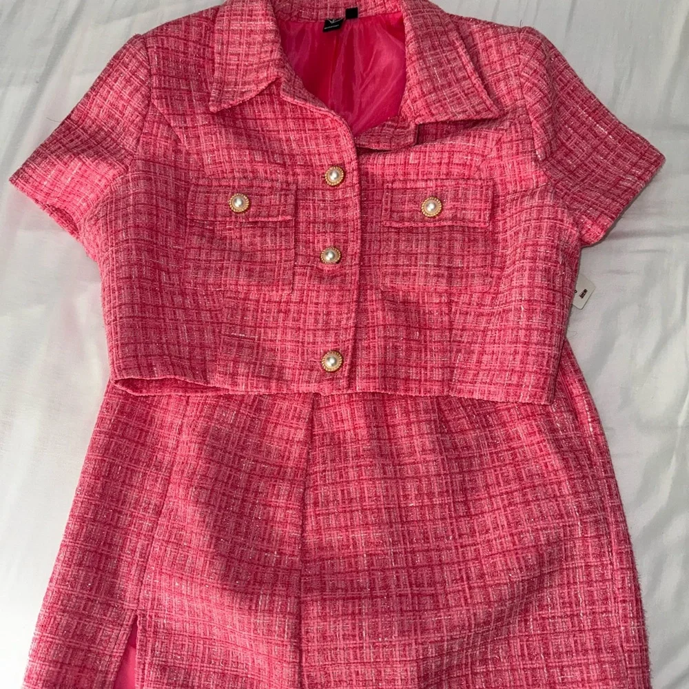 Chic Tweed Pink Skirt Set - Picture 3 of 8